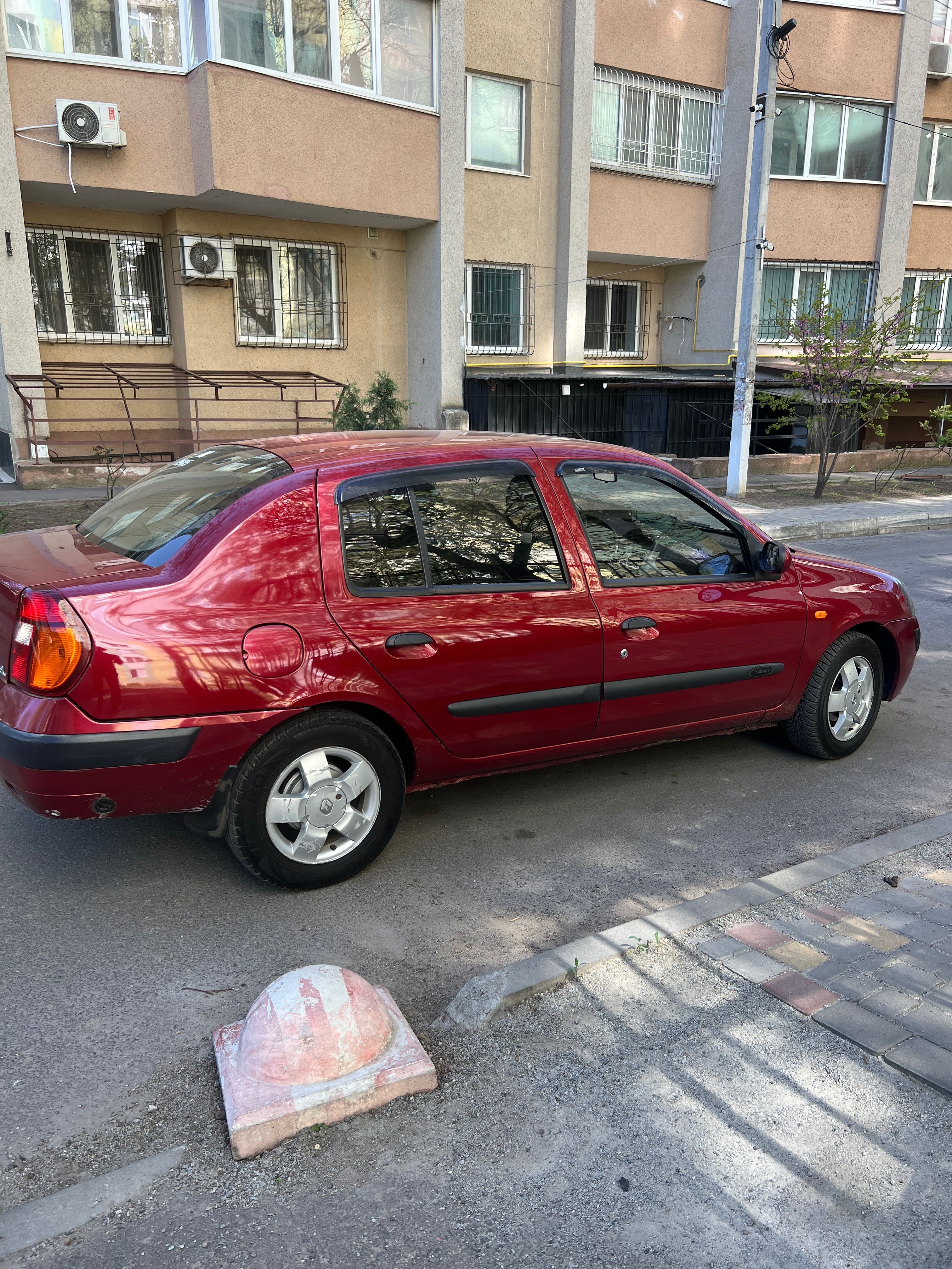 Reno clio simbol