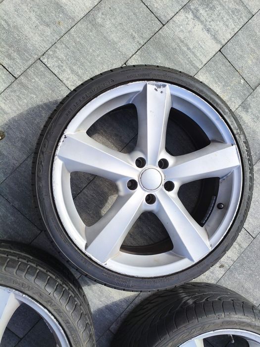 Felgi  5x110 Opel  R19 do regeneracji!
