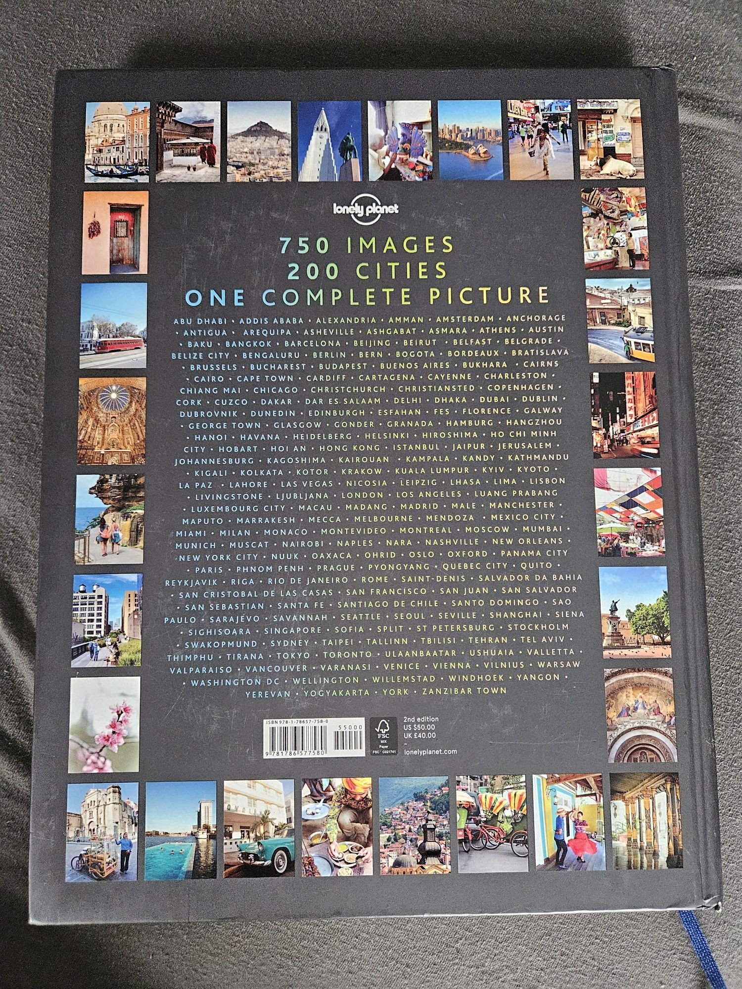 Książka lonely planet the cities book