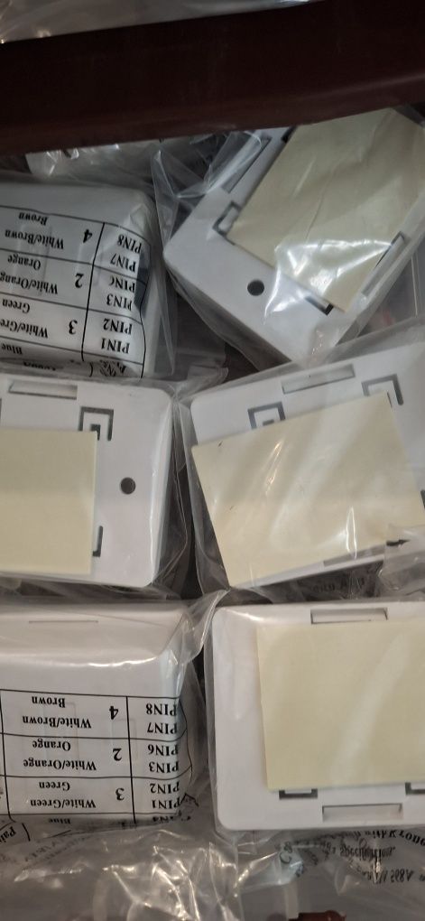Комп'ютерна розетка RJ45x1 UTP cat.5e 8P8C