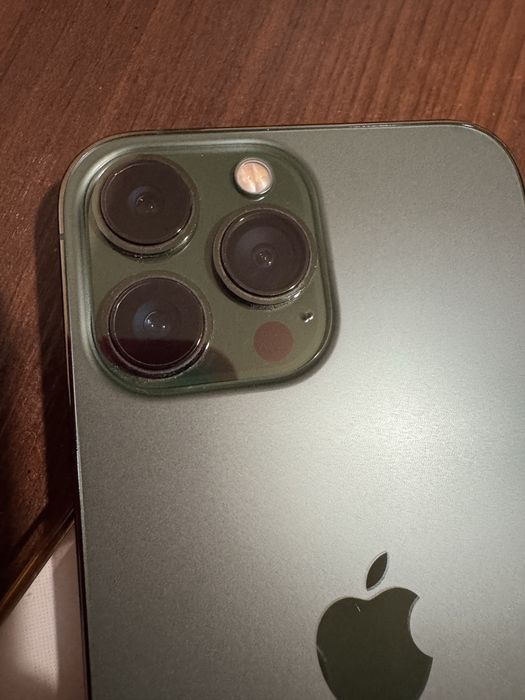 Цікавить обмін з 13 Pro Max на S23 Ultra,Fold 5 або продаж 19000