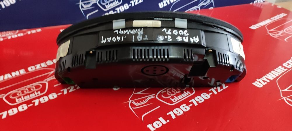 Licznik Bosch Audi A4 B7 2.0 TDI 140 KM Kombi Skrzynia Manualna 2005r