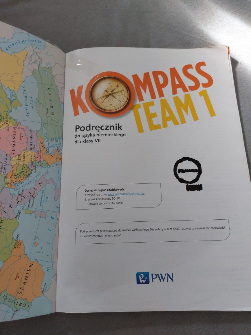 Podręcznik do języka niemieckiego Kompass Team  1