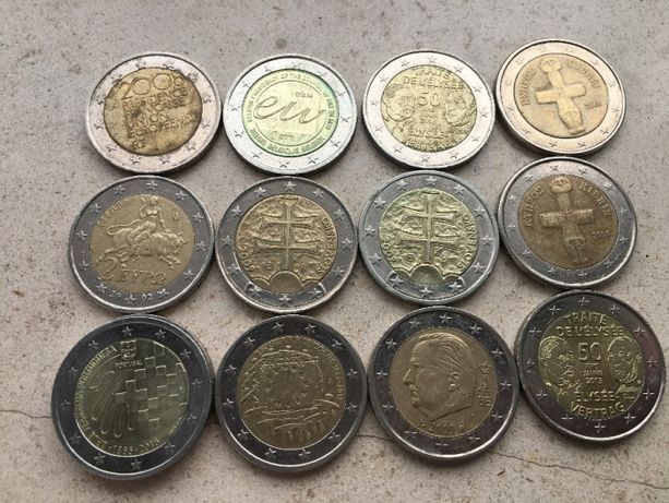 Varias moedas 2 Euros