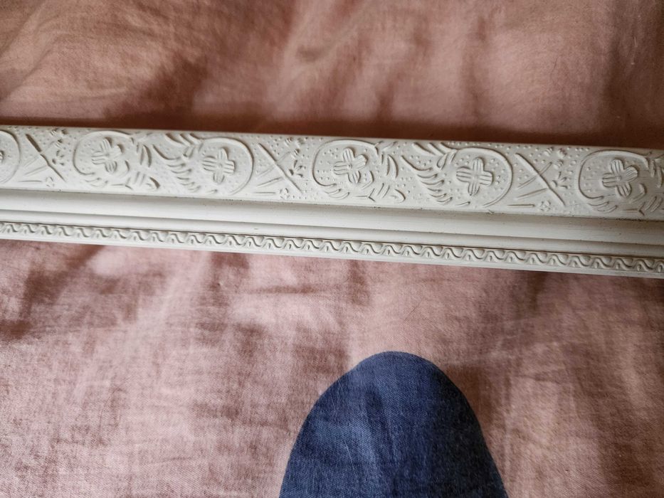 Rama do obrazu 70 cm x 50 cm Biała