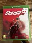 Gra na konsole xbox one motoGP 19