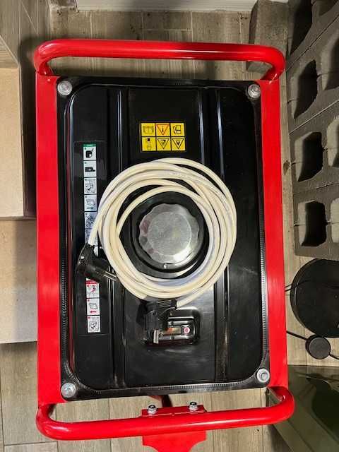 Генератор бензиновий PRAMAC EM3300 2.6 кВт