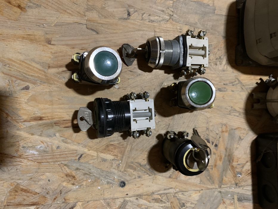 Czesci elektryczne wlaczniki styczniki