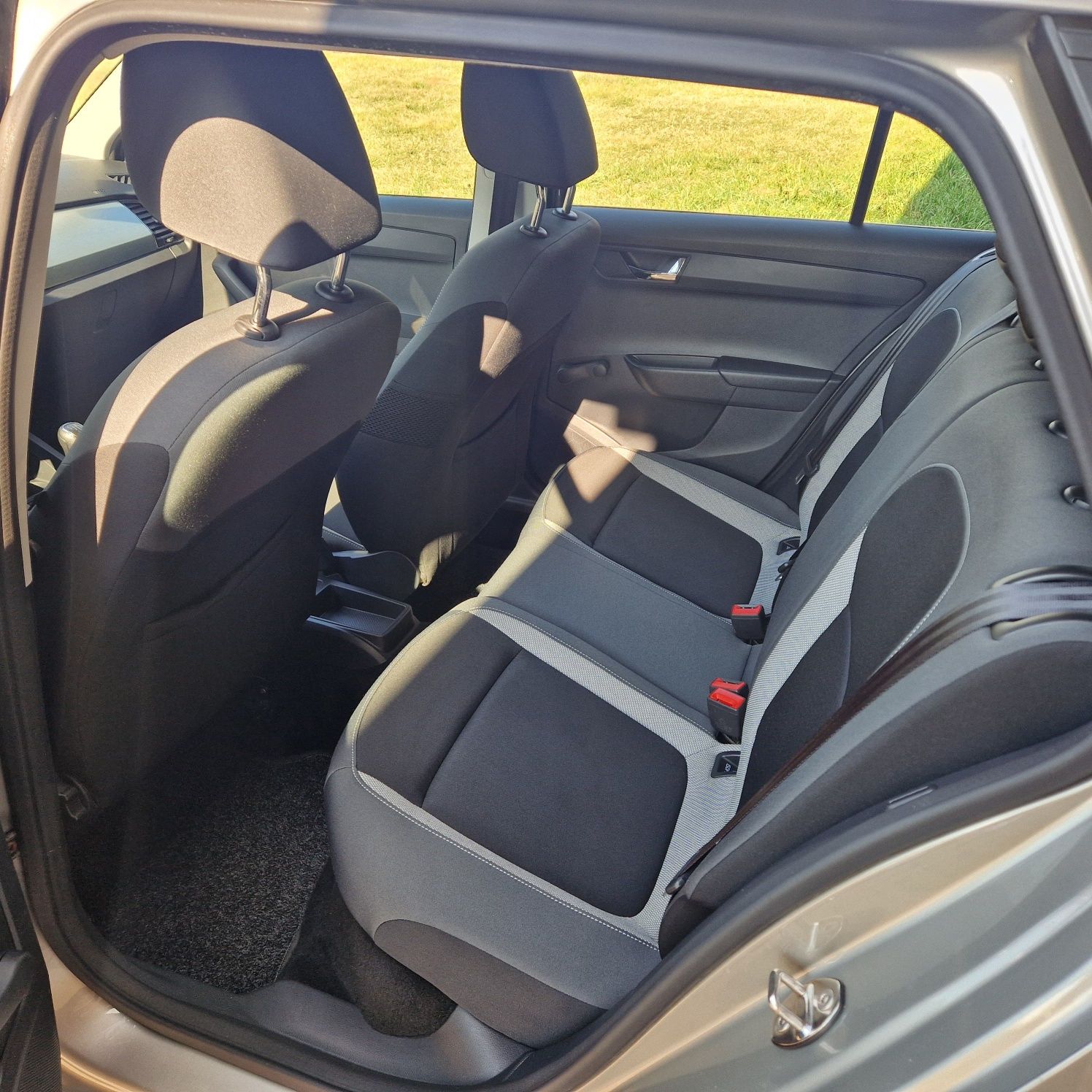 Skoda Fabia 1.2. Serwisowany,Niski przebieg, zadbany, klima, ledy