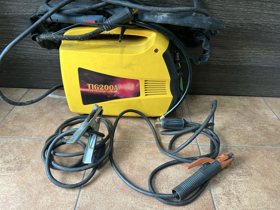 Spawarka inwentorowa Tig200A plus kable