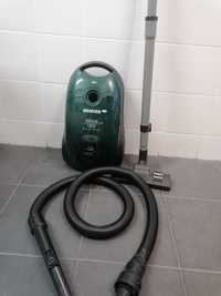 Aspirador Hoover 1800 Telios class