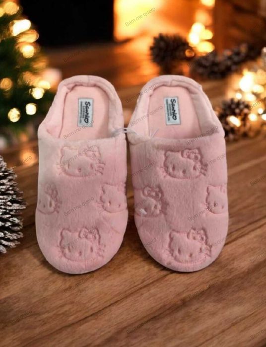 Chinelos hello Kitty