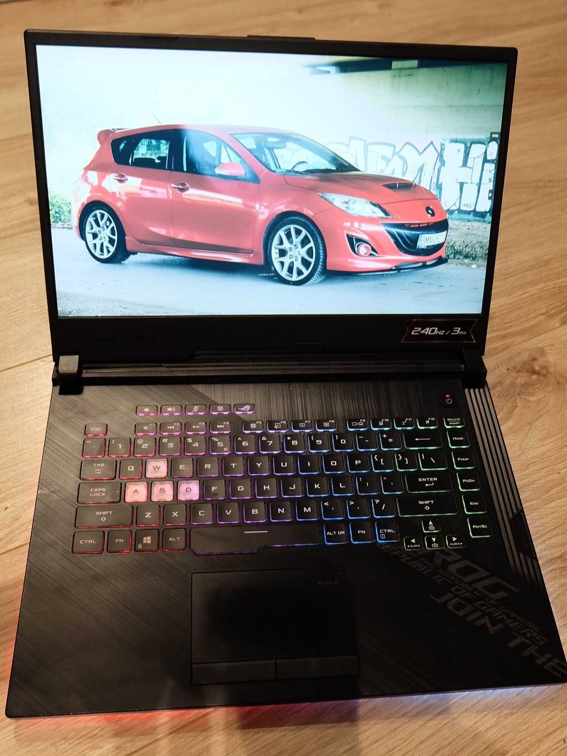 Laptop Asus Rog Strix G512LV