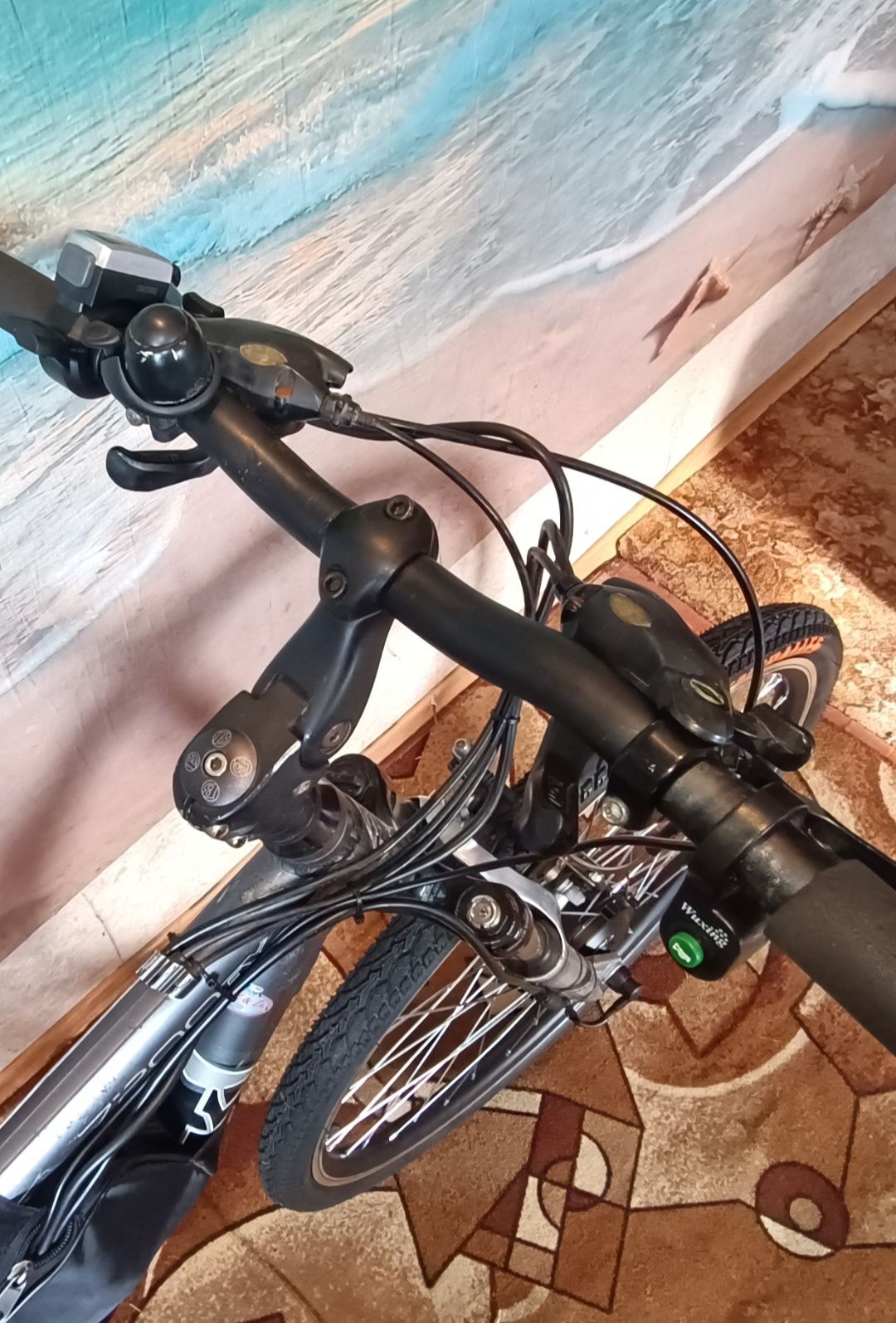 Електро велосипед TREK ,рама алюмі. Колеса 28