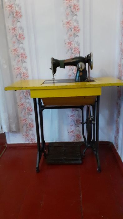 Швейна машинкаОлександрівка,Кіровоградська обл.