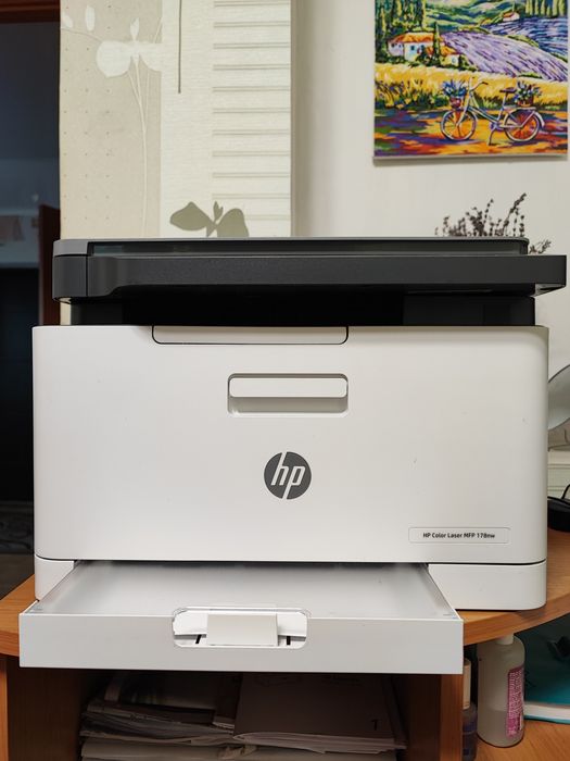Продам принтер HP COLOR LASER MFP 178nw