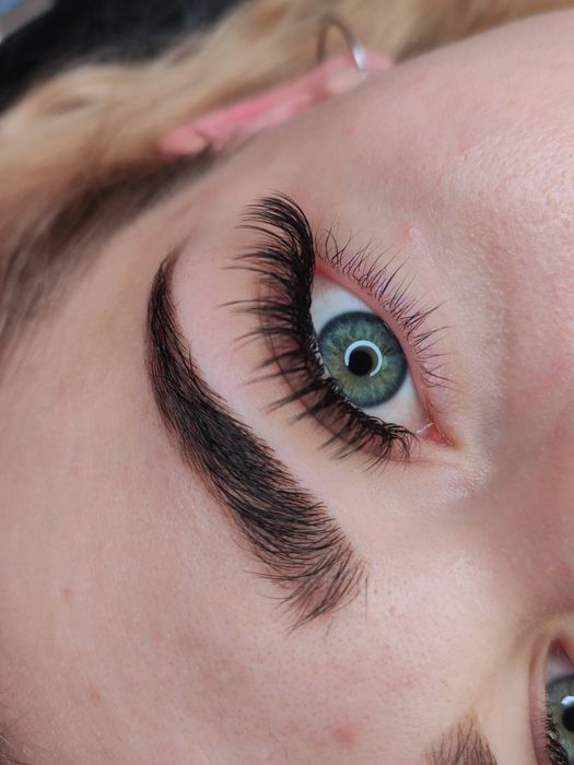 Наращивание, ламинирование ресниц Таирова