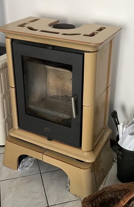 Sprzedam piec kaflowy FARO 8 kW