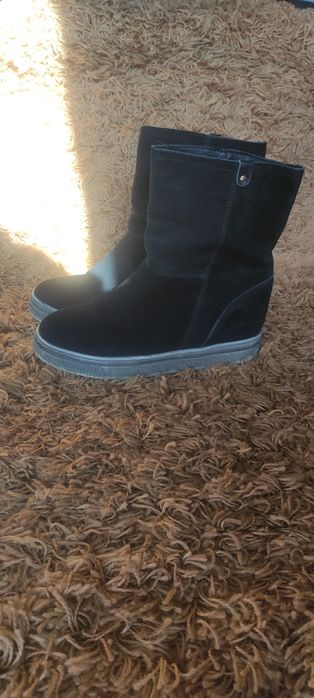 Чоботи жіночі демосезон