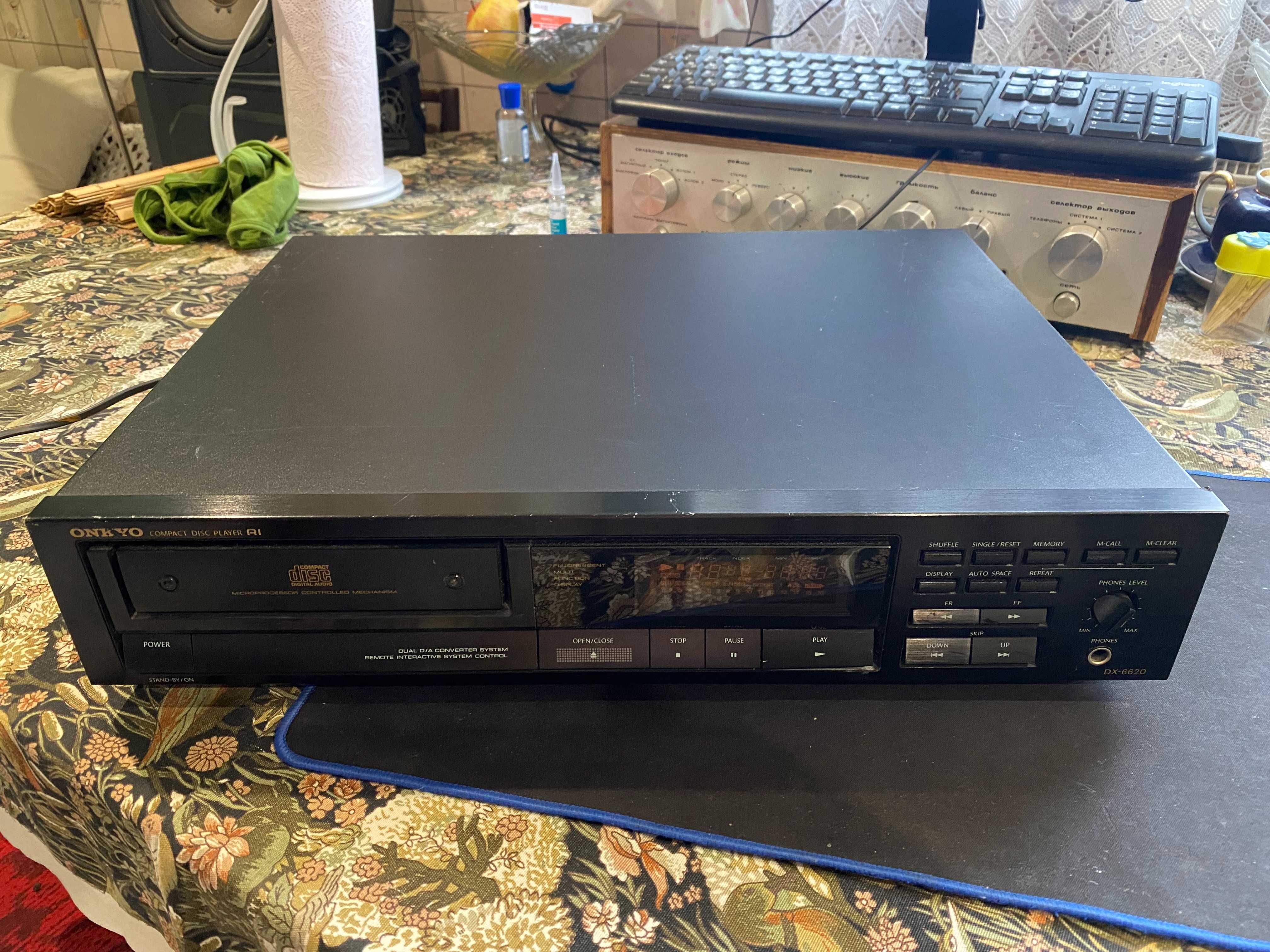 Проигрыватель дисков Onkyo dx 6620