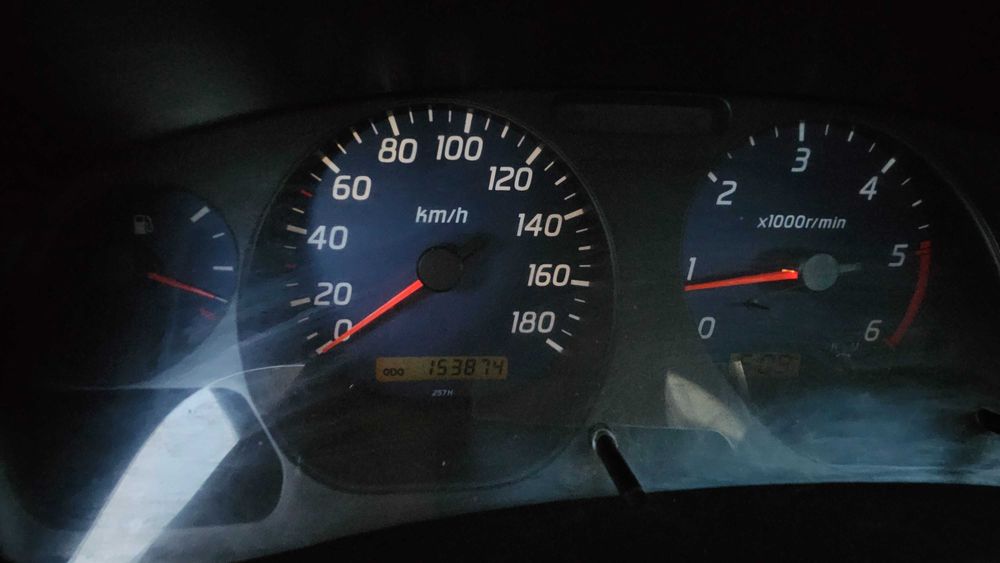 Ніссан Навара д-22 4х4 Nissan Navara