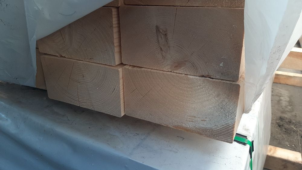 Strugane drewno konstrukcyjne KVH-więźba dachowa 60x180x13000 mm