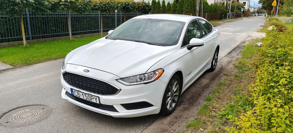 Ford Mondeo Super Ford Mondeo / Fusion 2.0 Hybrid 2017
