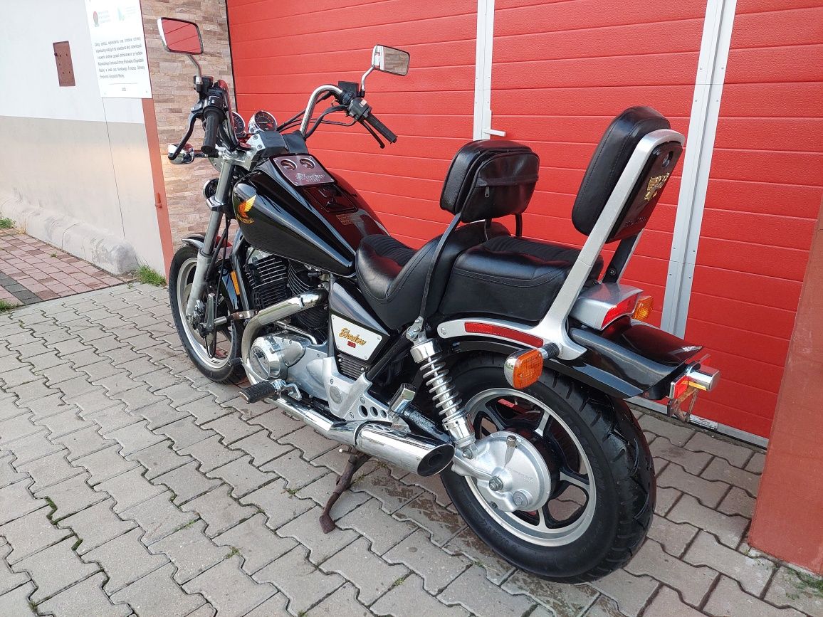 Honda vt 1100 shadow