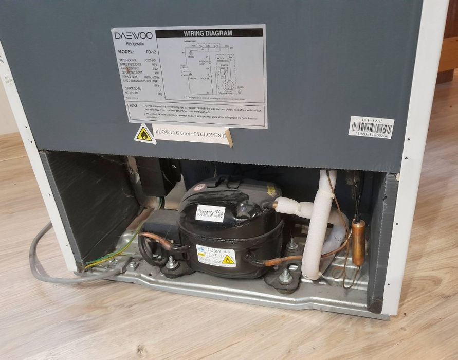 Lodówka, chłodziarka mała