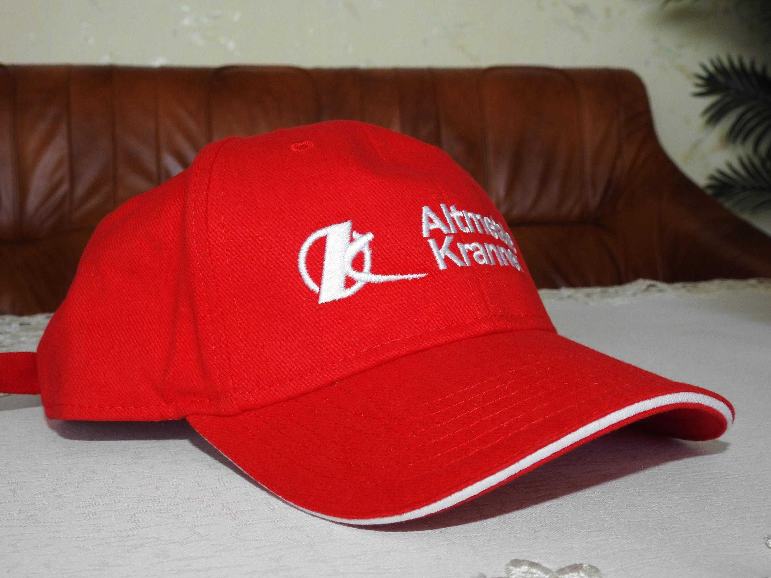 Czerwona czapka z daszkiem bejsbolówka - nowa