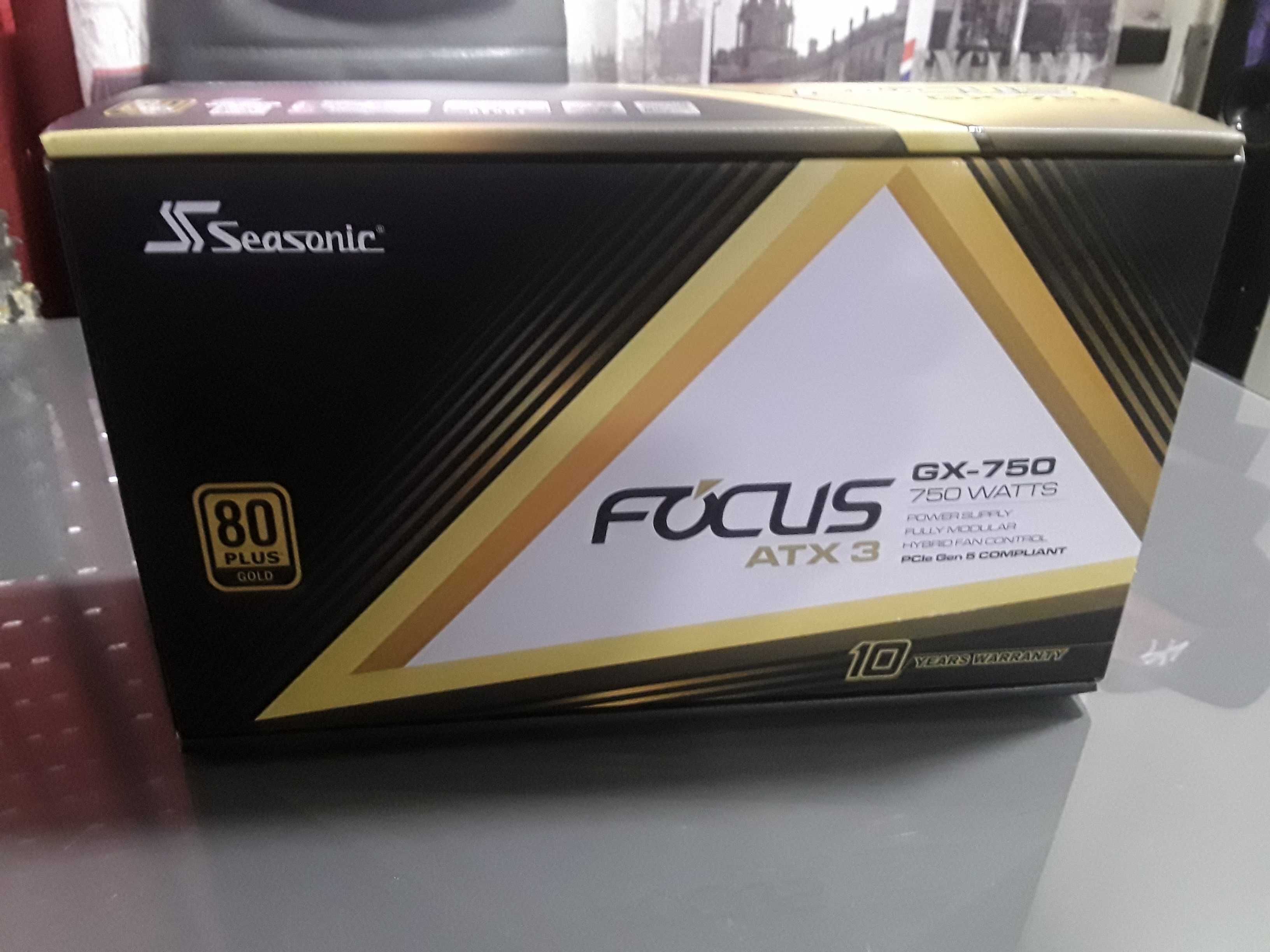 Fonte de alimentaçao Sseasonic focus atx3 gx-750watts.pcie 5