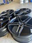 3. Felgi motec xtreme 20” 8,5jx20h2  et35 5x112 audi mercedes vw skoda