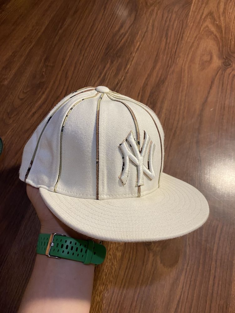 кепка New Era