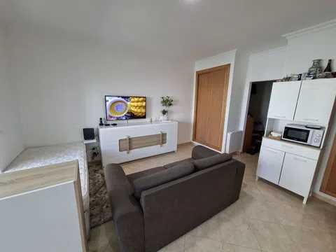 Apartamento Alto do Quintão, Mobilado e Equipado, Anual
