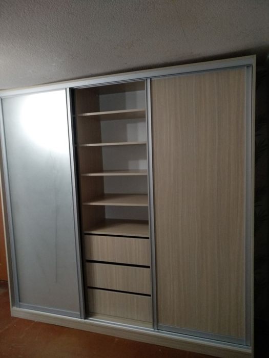 Кухня Изготовление корпусной мебели на заказ .лофт мебель на заказ