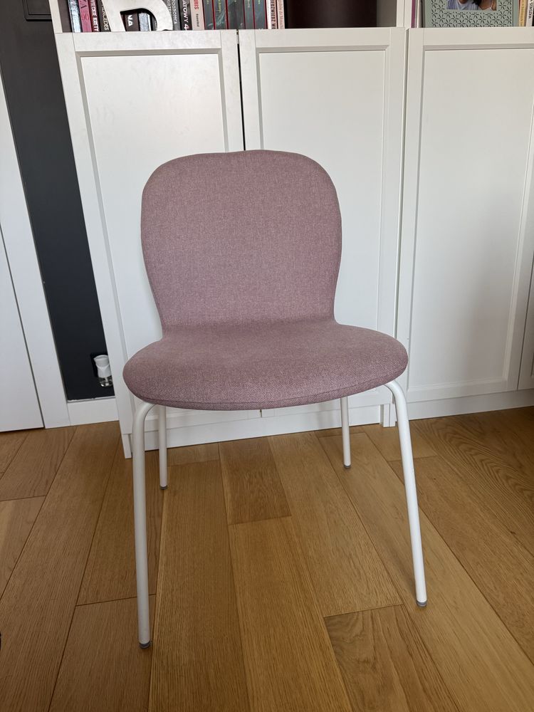 Krzesło Ikea Karlpetter jasny róż