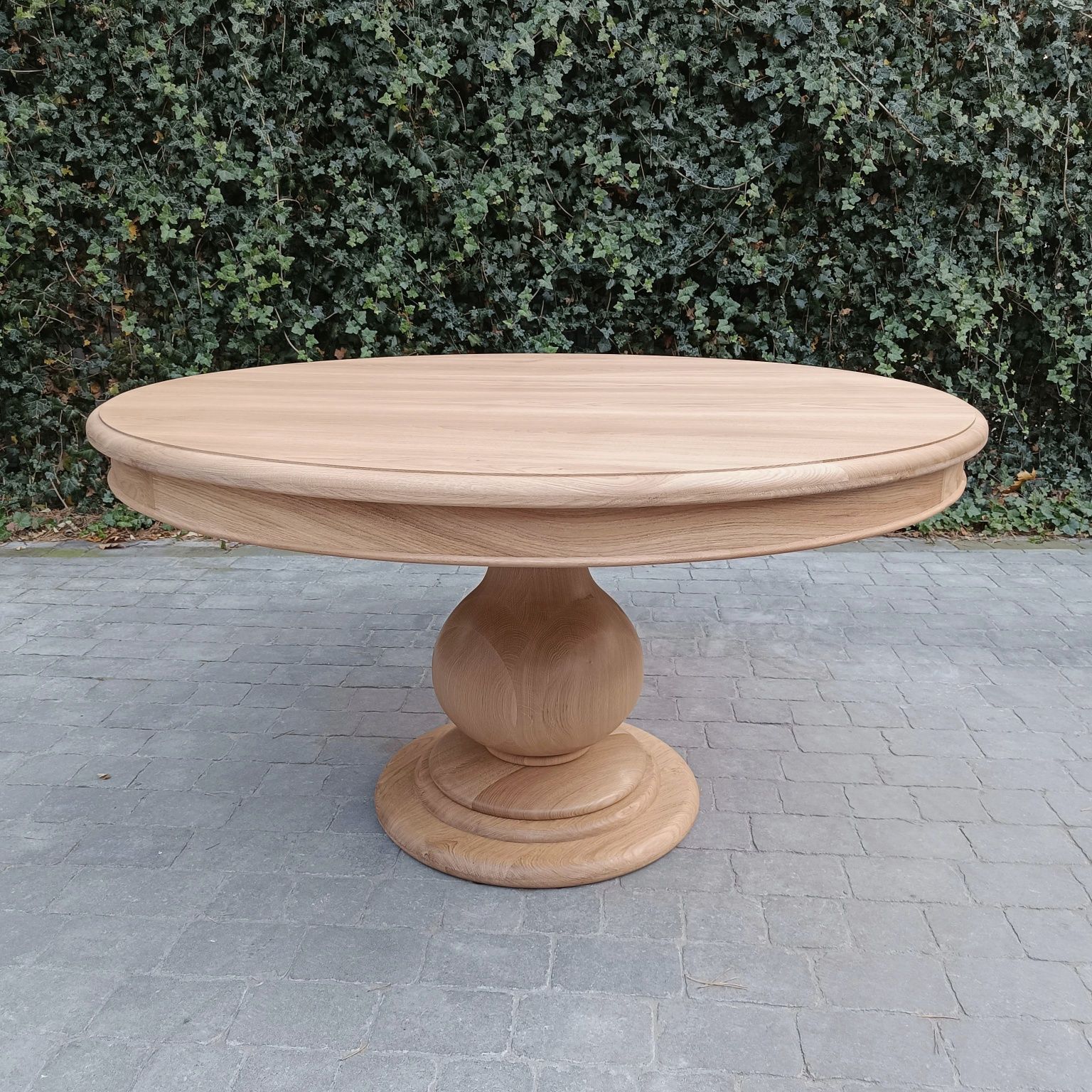 Okrągły 130 cm stół dębowy model Kniaź