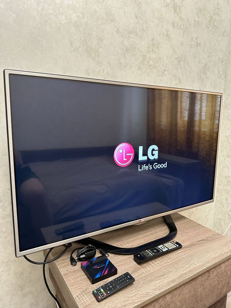 Продам телевизор TV LG  47 " + в подарок TV приставка H96Max, колонки.