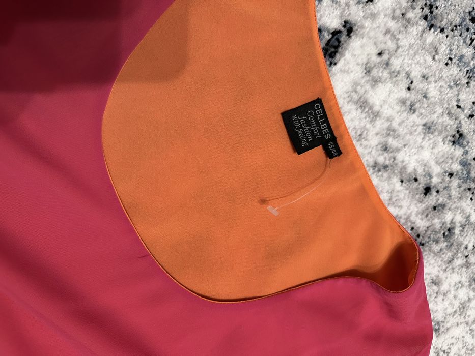 Lekka sukienka 46/48