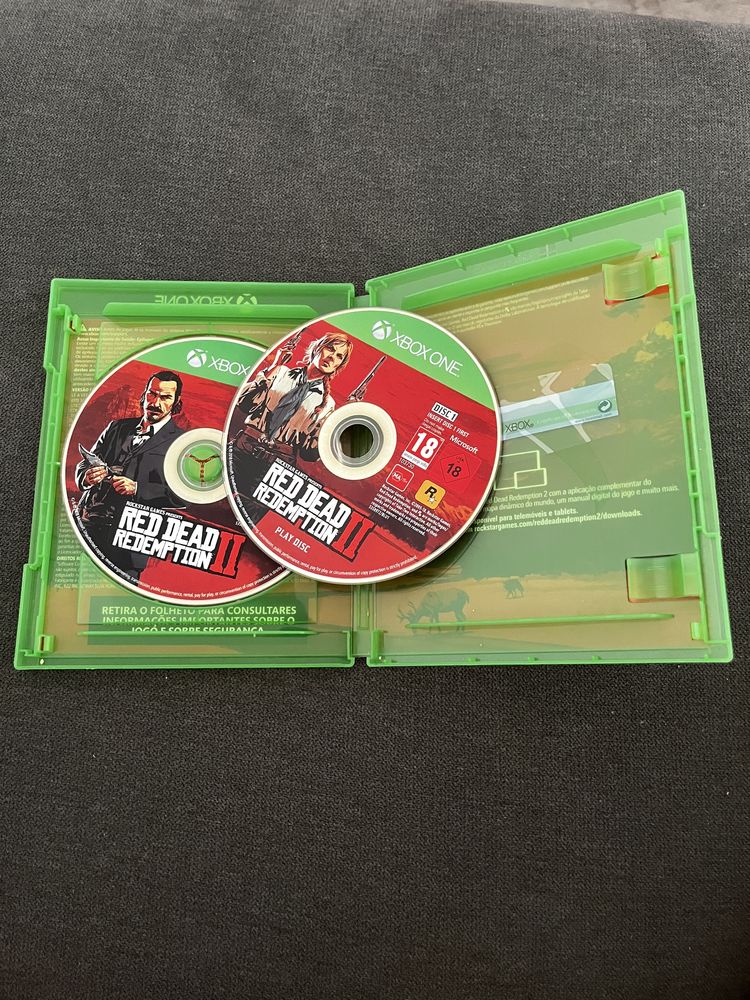 Red dead 2 xbox one+bateria original xbox