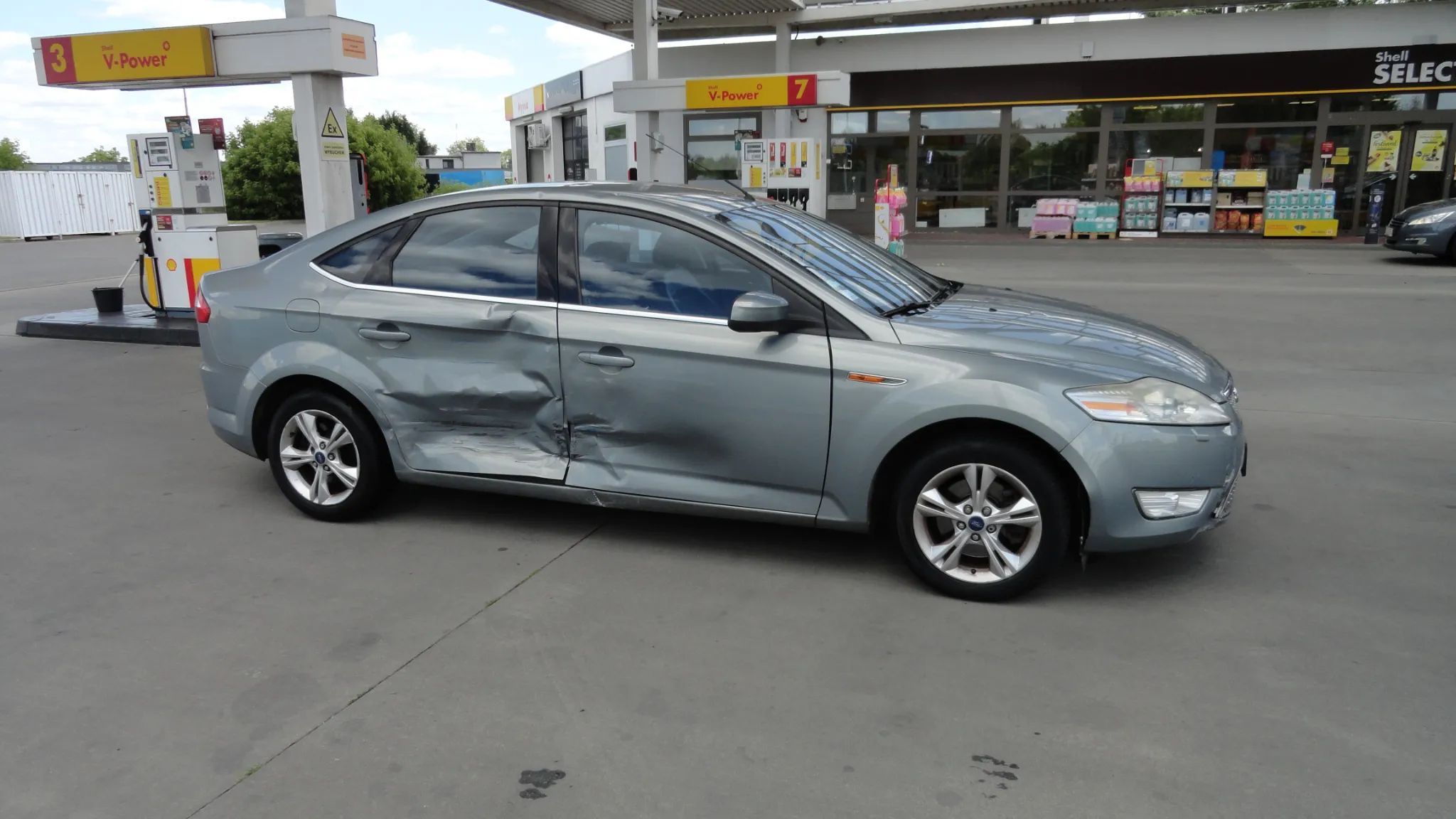 Ford Mondeo TITANIUM X 2,0 Diesel 2xKlimatronik (działajacy) 6 Biegów Xsenon Skóra
