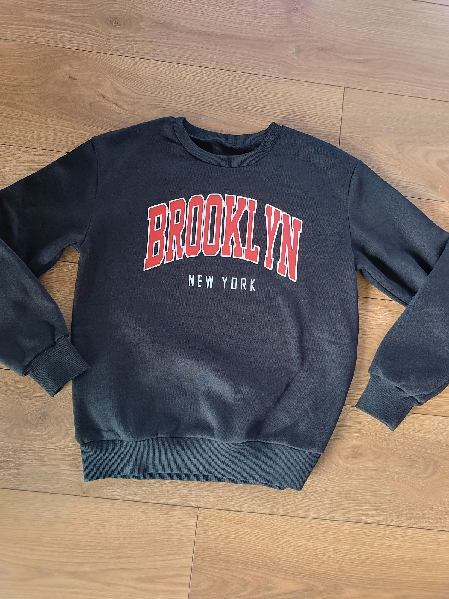Nowa bluza r. S Brooklyn New York, czarna bluza