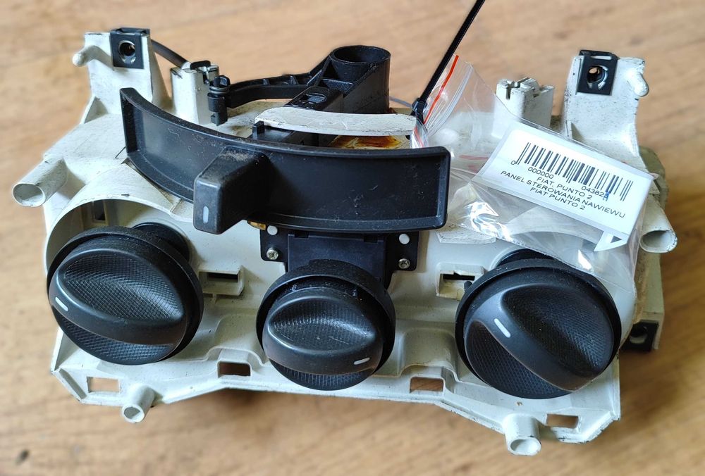 Panel sterowania nawiewu - Fiat Punto 2