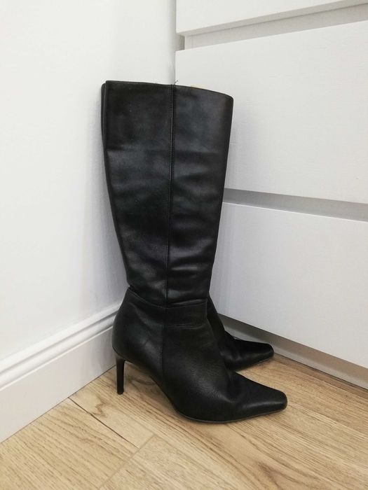 Skórzane kozaki czarne na wysokim obcasie rozm. 39