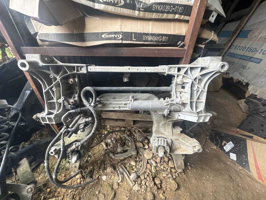 Передній Підрамник до BMW 5-Series F10 4X4 (6797647)