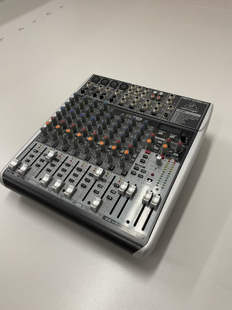 Mixer xenyx qx1622usb