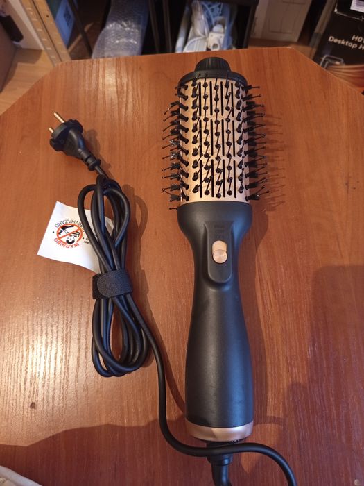 Szczotka do suszenia i stylizacji włosów