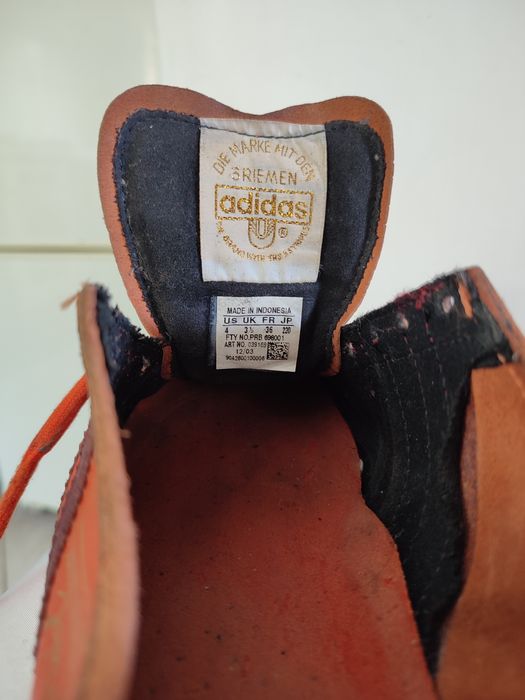 Вінтажні шкіряні кросівки Adidas Japan.2003