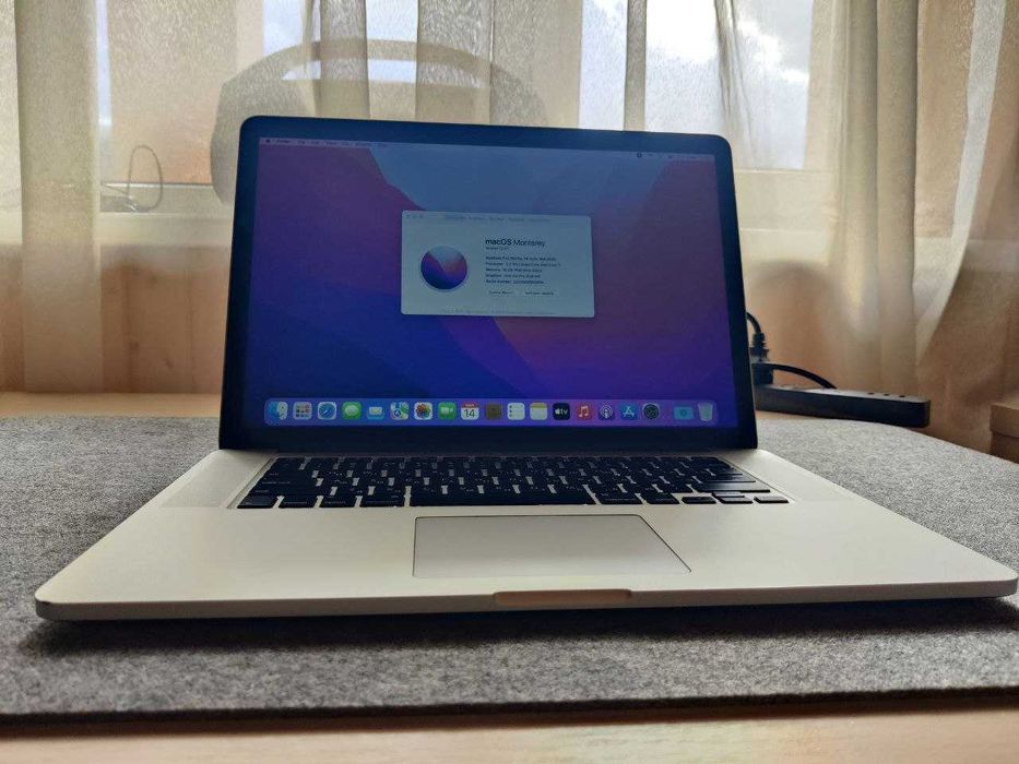 Apple MacBook Pro 15" Core i7 / SSD 256GB / RAM 16GB (Model: A1398)