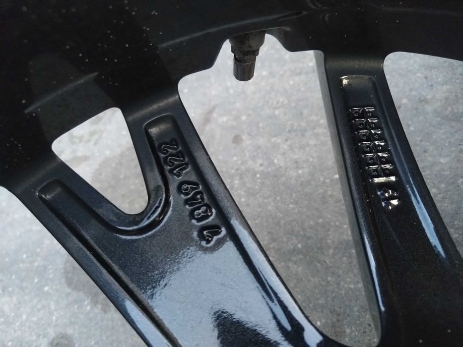 Koła zimowe bmw 17"